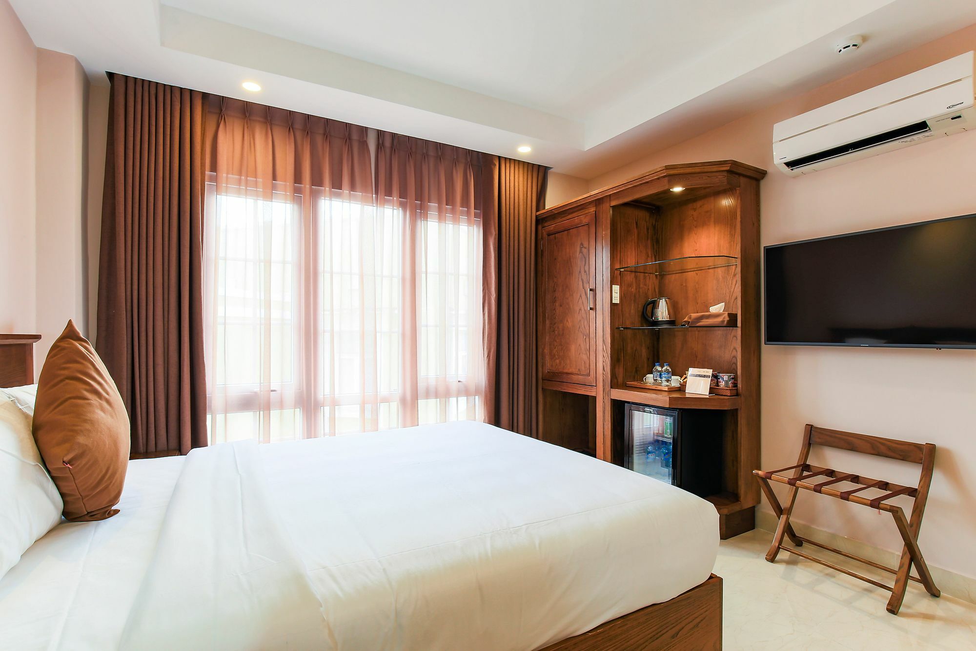 Hoang Lan Hotel Ho Chi Minh-staden Exteriör bild