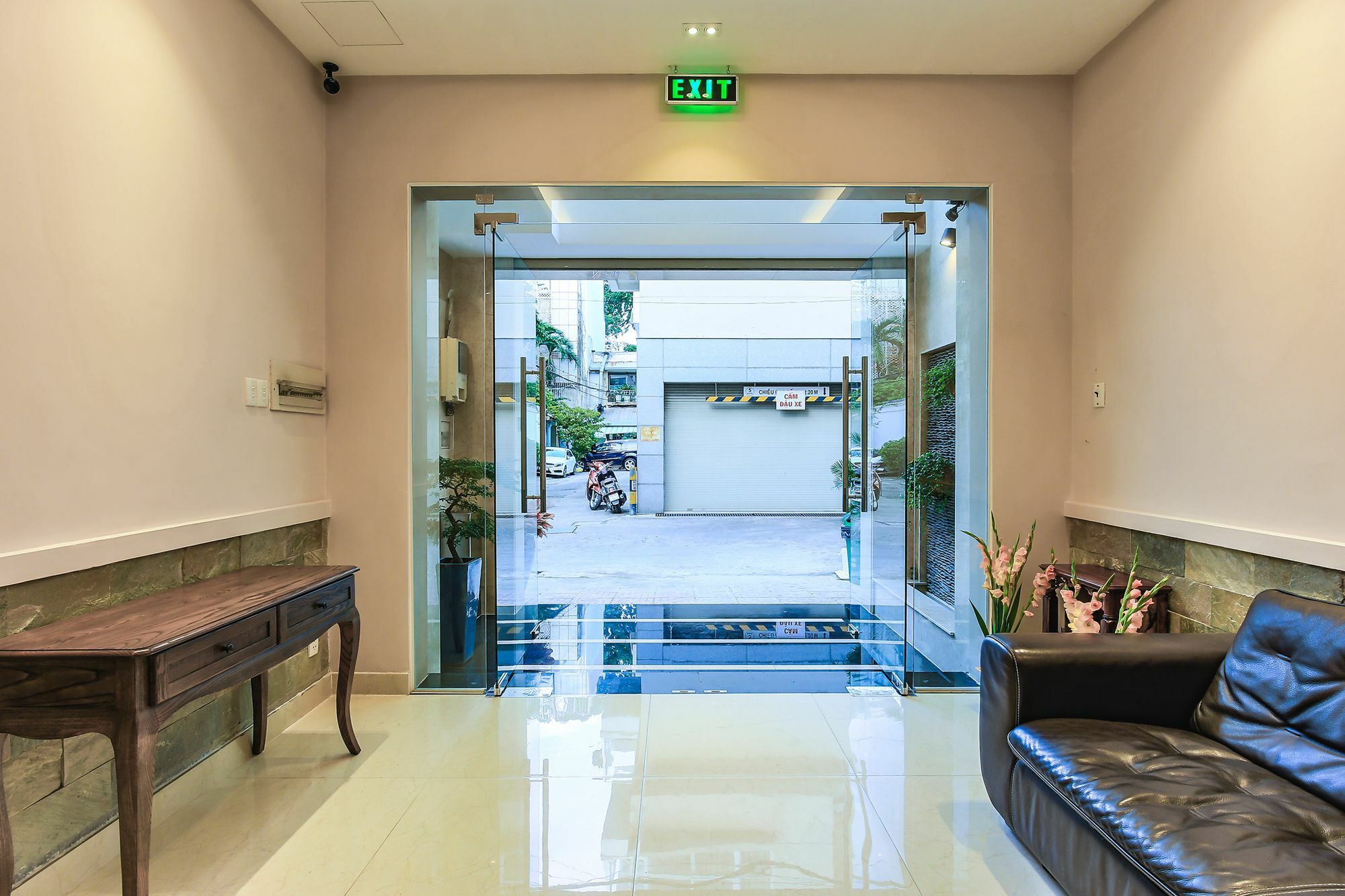 Hoang Lan Hotel Ho Chi Minh-staden Exteriör bild