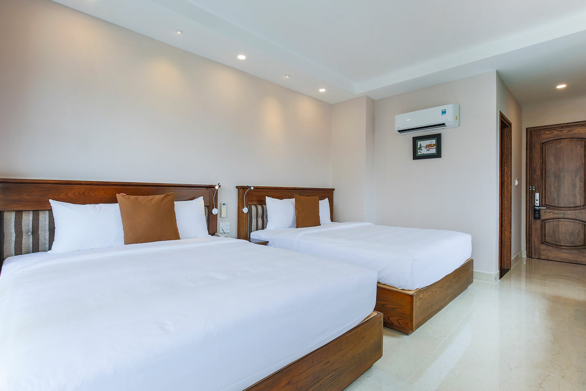Hoang Lan Hotel Ho Chi Minh-staden Exteriör bild