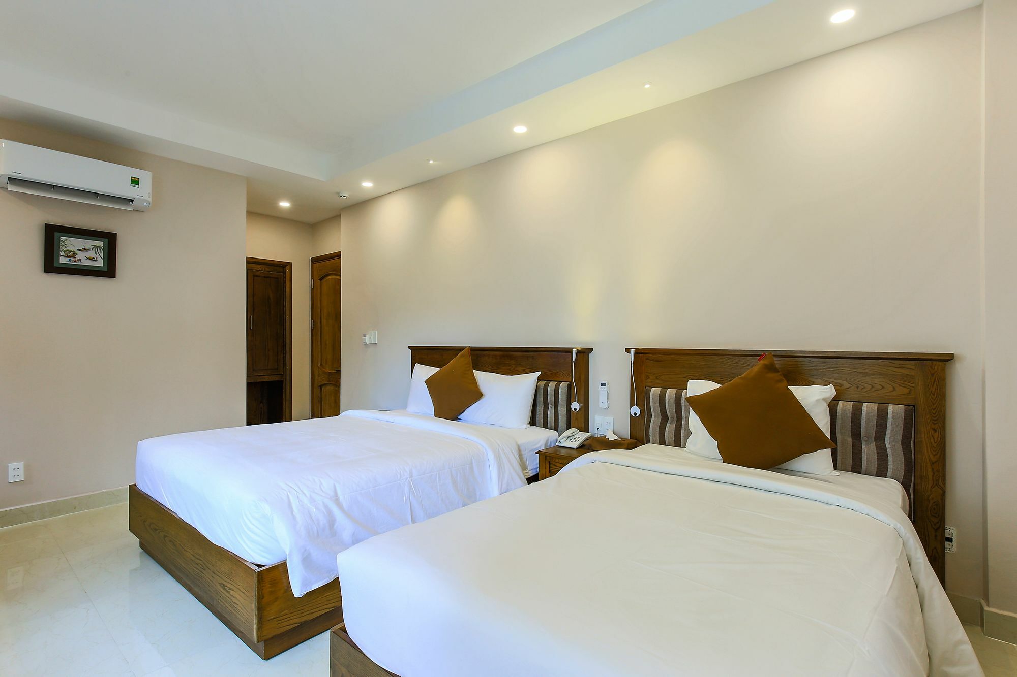 Hoang Lan Hotel Ho Chi Minh-staden Exteriör bild