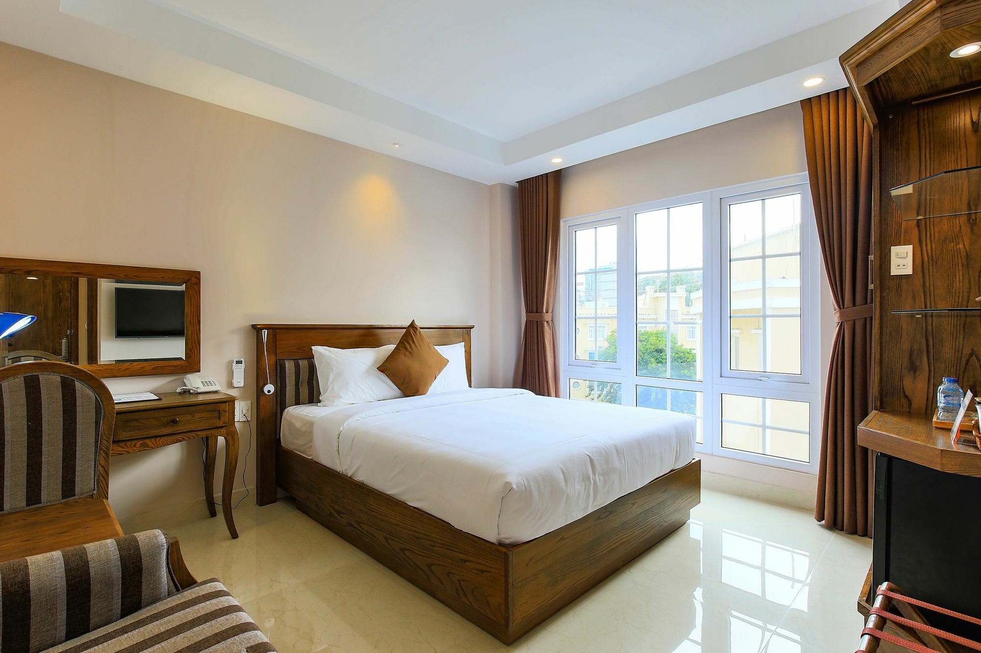 Hoang Lan Hotel Ho Chi Minh-staden Exteriör bild