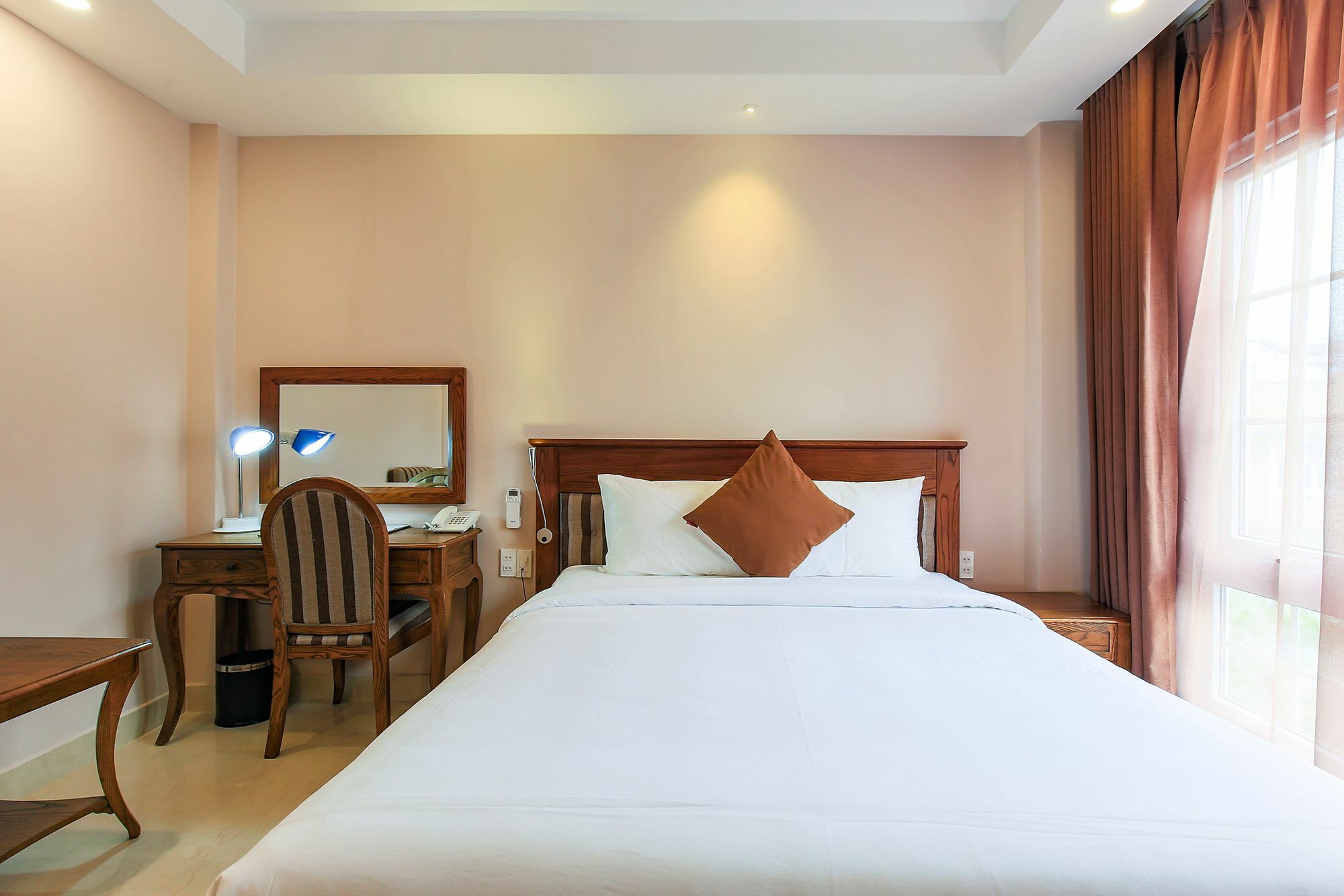 Hoang Lan Hotel Ho Chi Minh-staden Exteriör bild