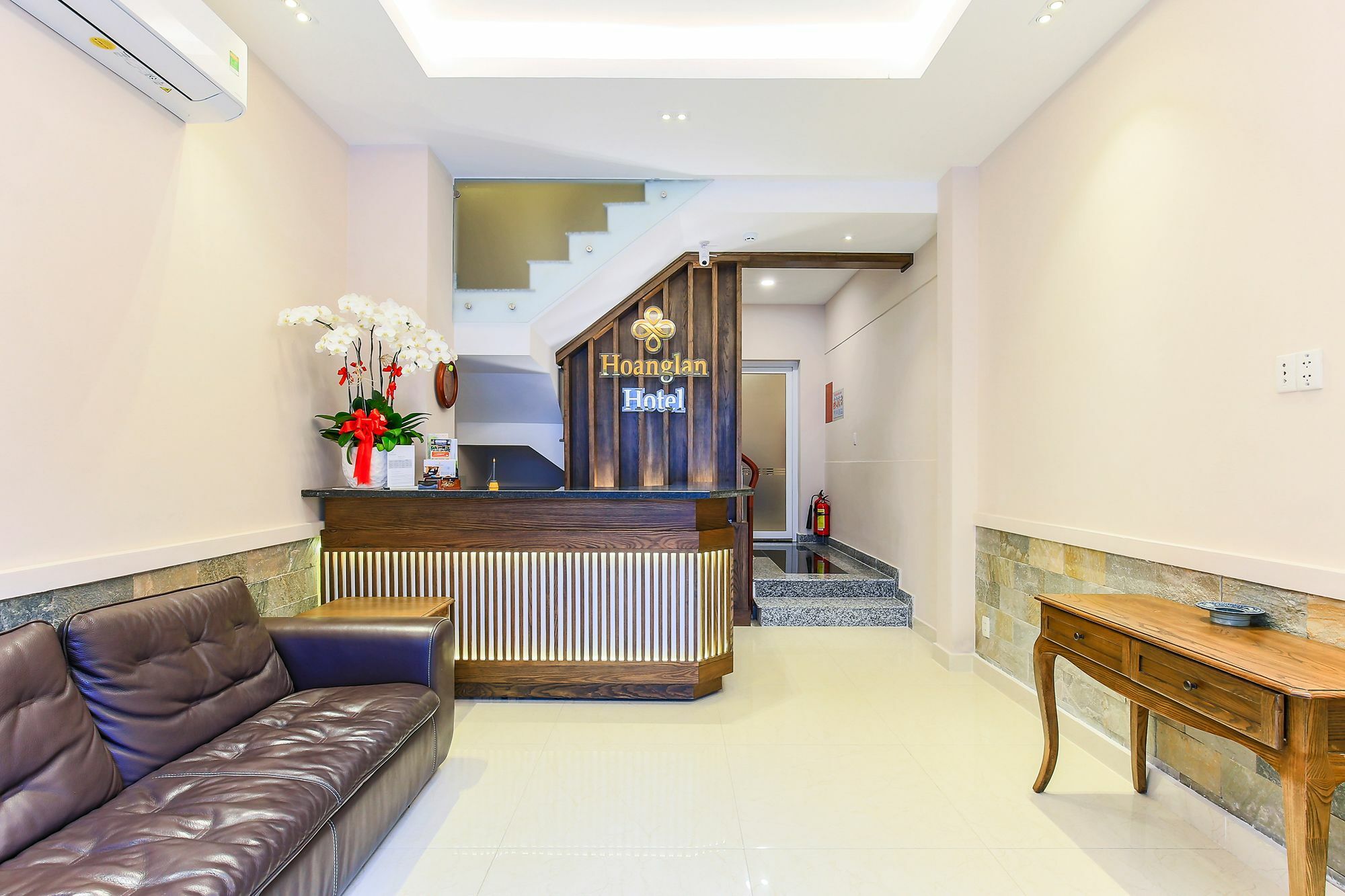 Hoang Lan Hotel Ho Chi Minh-staden Exteriör bild